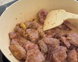 Foto langkah ke 3 dari resep Gulai Malbi Daging khas Palembang (dengan susu evaporasi).