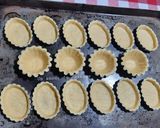 Une image de l'étape 4 de Tartelettes fleurs à l'abricot ☕.