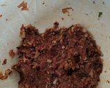 A picture of step 2 of Stuffed vine leave rolls.