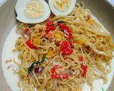 A picture of step 3 of Milky Pepper Noodles.