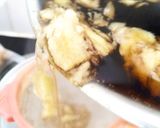 Gambar langkah 2 resipi Ginger Coke – Boiled coke with ginger – Simple cold remedy – Hot drink with Coke.