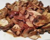 Foto langkah ke 2 dari resep 74. Beef Stroganoff.