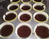 A picture of step 3 of Chocolate Cupcakes.