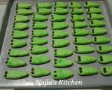 Foto langkah ke 5 dari resep Caterpillar Cookies Gluten Free.