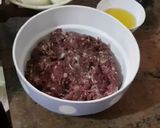 A picture of step 1 of Scotch egg.