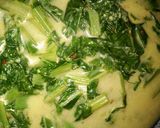 Foto langkah ke 4 dari resep Sayur sawi kuah santan no ribet.