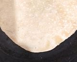 A picture of step 6 of Chat Pati Chapati (wraps).