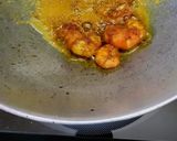 A picture of step 2 of Lau Chingri Curry/Bottlegourd and Prawn curry.