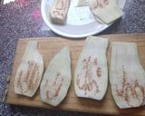 Foto del paso 1 de la receta: Milanesa de berenjena rellena