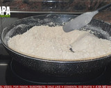 Foto del paso 1 de la receta: Roscos de vino