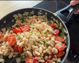 Foto del paso 3 de la receta: Sopa de alubias y tomate