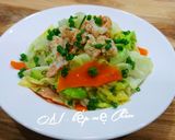 Hình bước làm 2 của món Bắp cải xào tôm