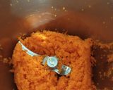 Foto del paso 1 de la receta Bizcocho de zanahoria con cobertura de chocolate Thermomix