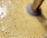 Foto del paso 4 de la receta: Crema de calabacín con isla de yogurt griego