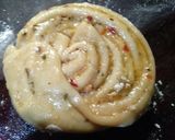 गार्लिक बटर लच्छा पराठा (garlic butter lachha paratha recipe in marathi) रेसिपी स्टेप 3 फोटो