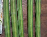 Foto langkah ke 1 dari resep Sayur asem klentang (buah daun kelor).