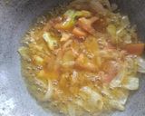फुलकोबीची भाजी (foolkobichi bhaji recipe in marathi) रेसिपी स्टेप 3 फोटो