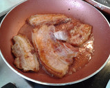 Foto del paso 6 de la receta: Tostada con salchicha y panceta