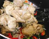 A picture of step 5 of Curry chicken.