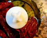 Foto del paso 2 de la receta: Bife de chorizo al horno con costra de tomates secos