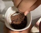 A picture of step 2 of Mug cake.
