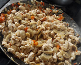 Foto del paso 4 de la receta: Arroz con pollo y champiñón🍗🍄