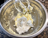 Foto del paso 3 de la receta: Muffins de requesón y arándanos