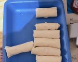 Hình bước làm 3 của món Chả giò..