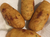 Bolinho de mandioca recheada (Bollitos de mandioca rellena)