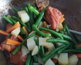Foto langkah ke 6 dari resep Bistik Ayam + Sayuran.