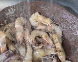 Foto langkah ke 1 dari resep Udang Goreng Mandai.