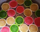 Foto langkah ke 5 dari resep Sentiling Singkong Pelangi.
