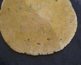 બાજરા નું થેપલુ (Bajra Theplu Recipe In Gujarati) રેસીપી સ્ટેપ2ફોટો