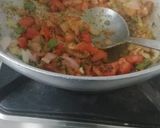 A picture of step 2 of Namkeen seviya.