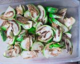 Foto langkah ke 1 dari resep Tumis Terong Bulat.