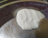 A picture of step 3 of Naan.