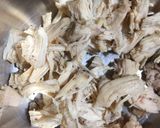 A picture of step 3 of Crunchy Chicken Salad.