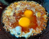 Foto langkah ke 3 dari resep Nasi Bakar Telur Ayam Peda ala Chef Muhammad.