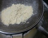A picture of step 2 of Rose nankhathai.