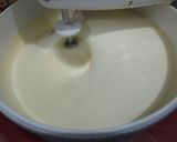 Foto langkah ke 2 dari resep Bolu tabur kismis & almond # Murah Meriah #Siap Ramadan.