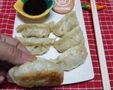 Foto langkah ke 6 dari resep Gyoza Ala Nonny.