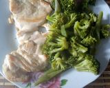 Foto del paso 4 de la receta: Ensalada de brócoli con pollo a la plancha