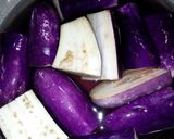Foto langkah ke 1 dari resep Terong balado.