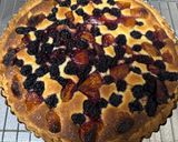 A picture of step 7 of Berry and Apricot Tart.
