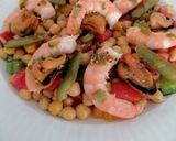 Foto del paso 12 de la receta: Ensalada de garbanzos con langostinos y mejillones