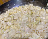 Foto del paso 6 de la receta: Fideos coditos con brócoli y pollo