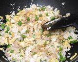 A picture of step 10 of Fried rice with wok hey.