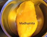 A picture of step 1 of Mango Masala Juice.