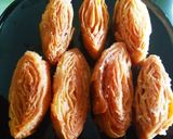 A picture of step 9 of Pheni/ Khaja.