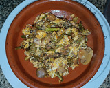 Foto del paso 6 de la receta: Revuelto de espárragos con champiñones, jamón y guisantes